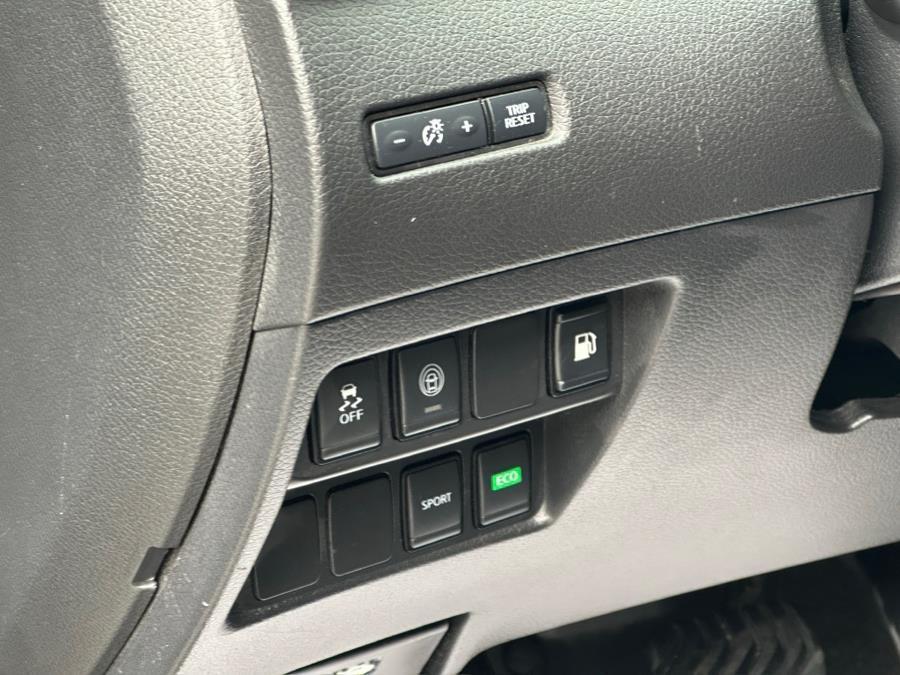 used 2019 Nissan Rogue car, priced at $10,495