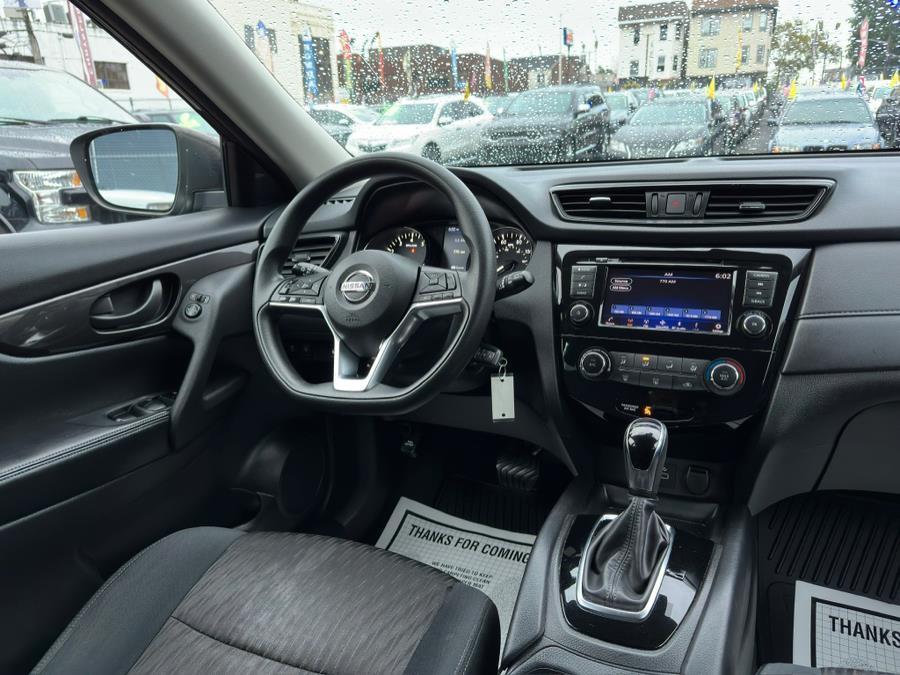 used 2019 Nissan Rogue car, priced at $10,495