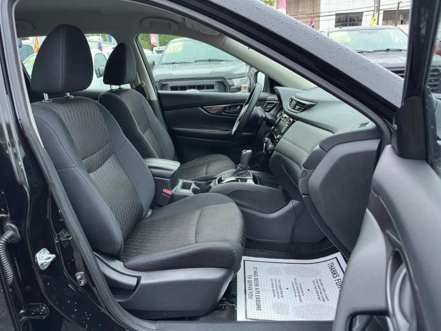 used 2019 Nissan Rogue car, priced at $10,495