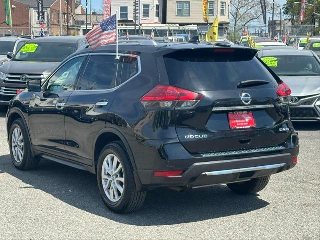 used 2017 Nissan Rogue car