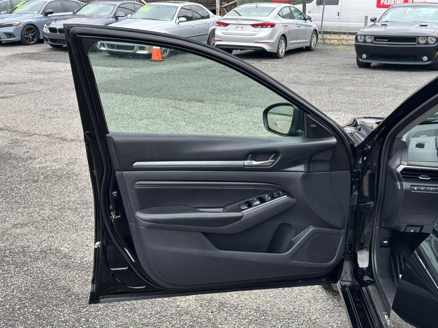 used 2022 Nissan Altima car, priced at $17,995