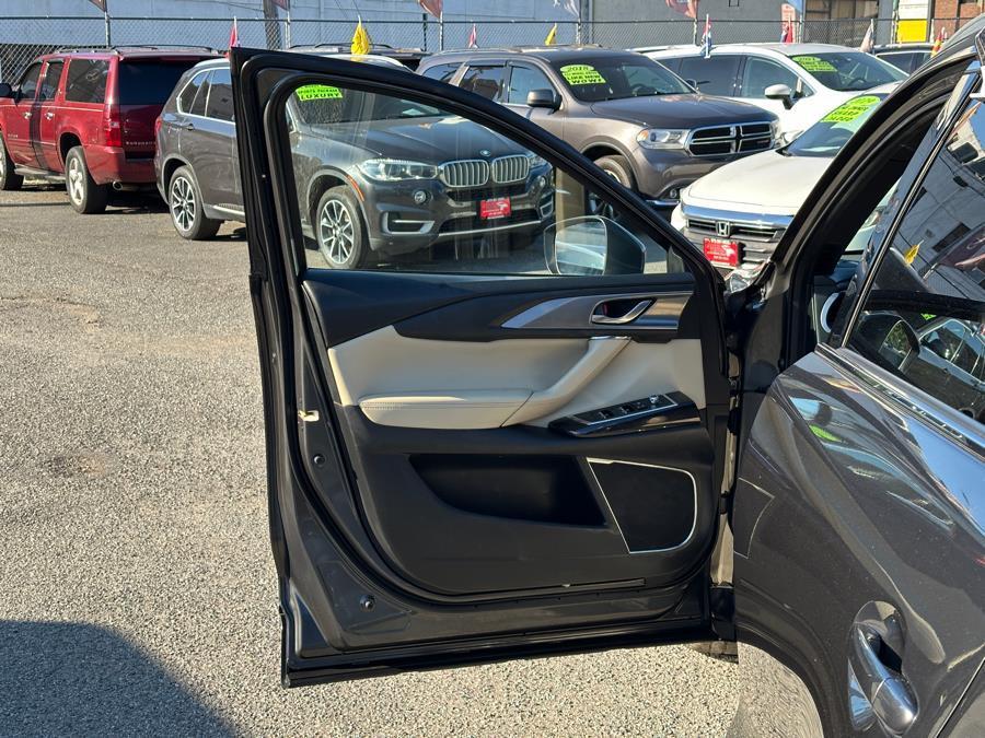 used 2018 Mazda CX-9 car, priced at $16,995