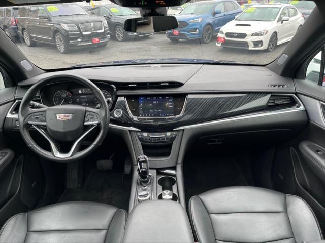 used 2023 Cadillac XT6 car, priced at $33,995