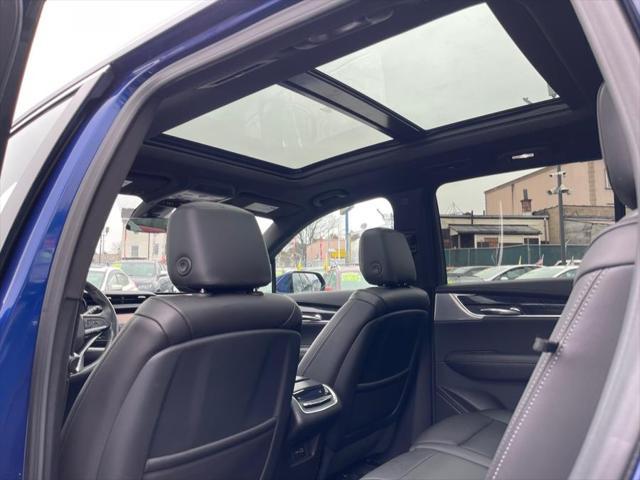 used 2023 Cadillac XT6 car, priced at $33,995