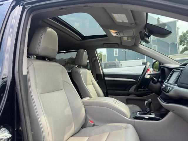 used 2017 Toyota Highlander car, priced at $17,995