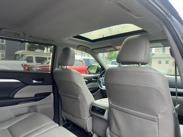 used 2017 Toyota Highlander car, priced at $17,995