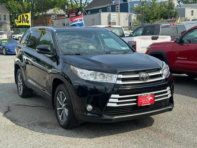 used 2017 Toyota Highlander car, priced at $17,995