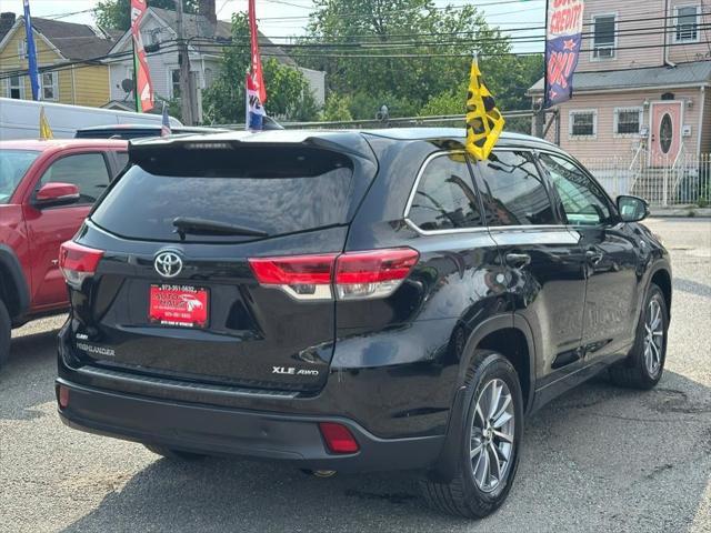 used 2017 Toyota Highlander car, priced at $17,995
