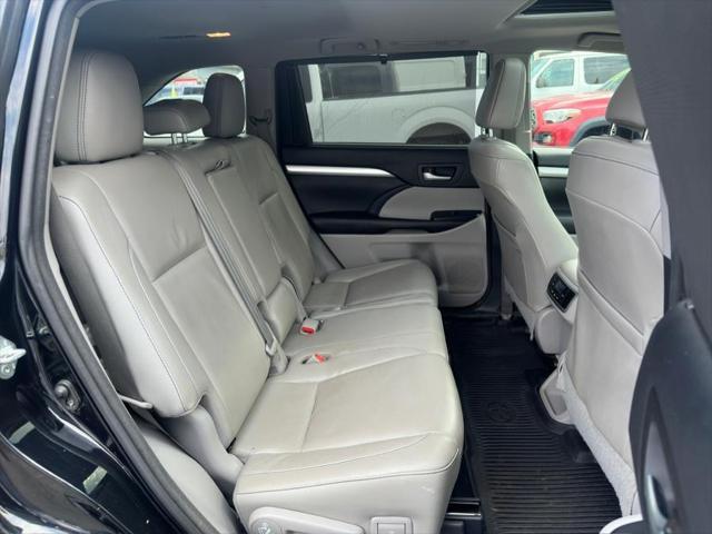 used 2017 Toyota Highlander car, priced at $17,995