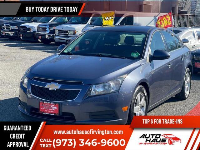 used 2014 Chevrolet Cruze car, priced at $5,995