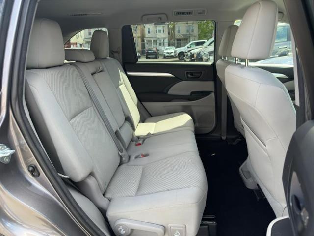 used 2016 Toyota Highlander car, priced at $12,995