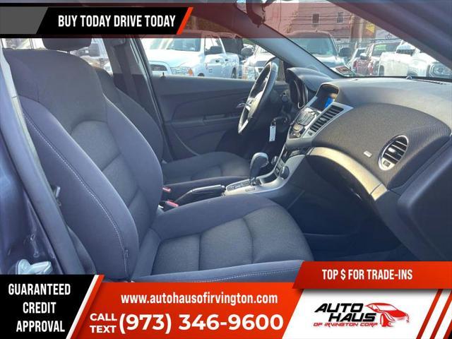 used 2014 Chevrolet Cruze car, priced at $4,995