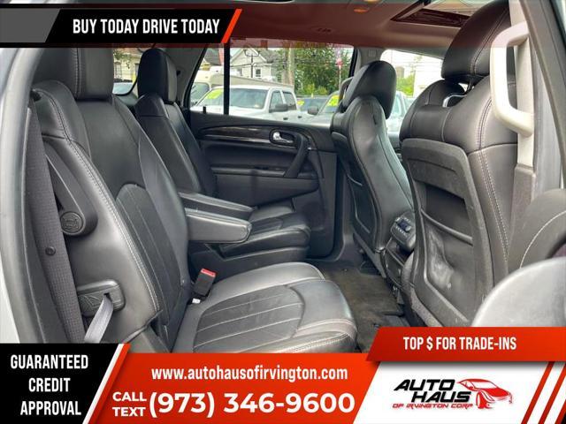 used 2015 Buick Enclave car, priced at $7,995