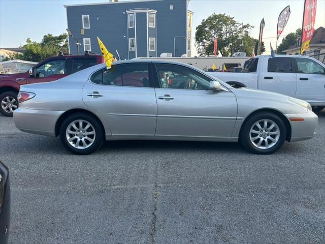 used 2002 Lexus ES 300 car, priced at $4,995