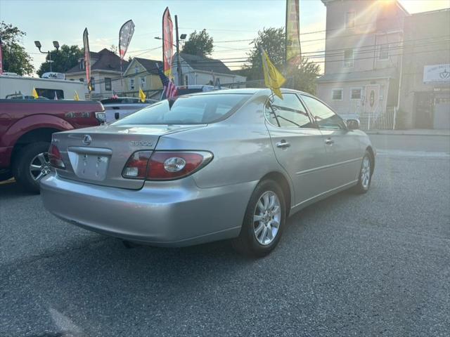 used 2002 Lexus ES 300 car, priced at $4,995