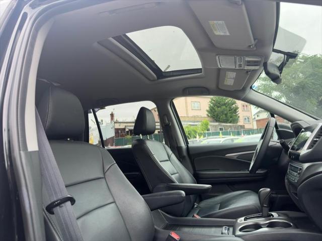 used 2016 Honda Pilot car, priced at $15,995