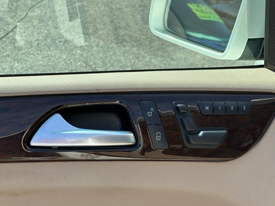 used 2012 Mercedes-Benz M-Class car, priced at $10,995