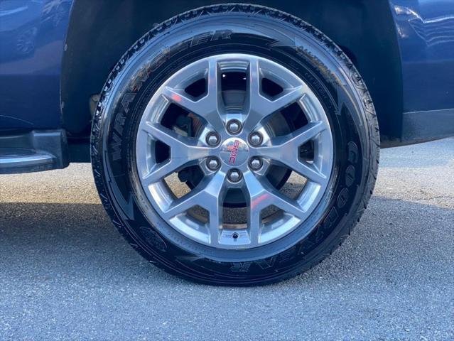 used 2019 GMC Yukon car, priced at $25,995