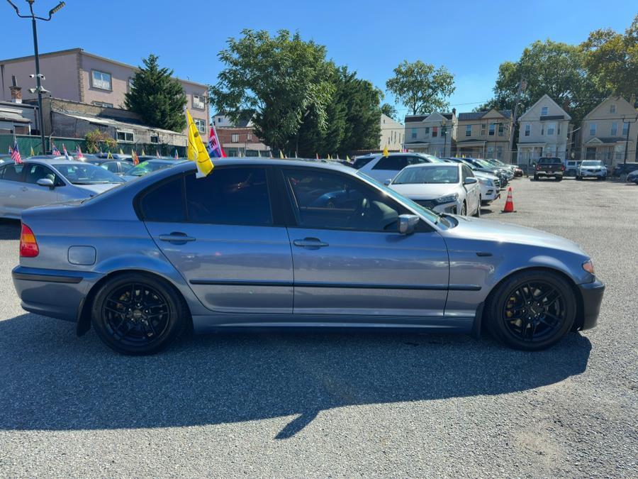 used 2002 BMW 325 car, priced at $4,995