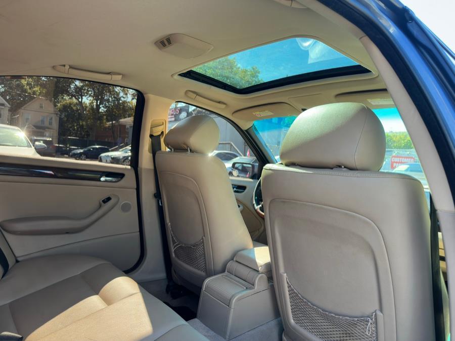 used 2002 BMW 325 car, priced at $4,995