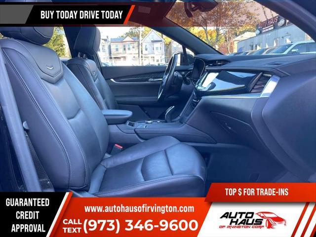 used 2022 Cadillac XT6 car, priced at $28,995