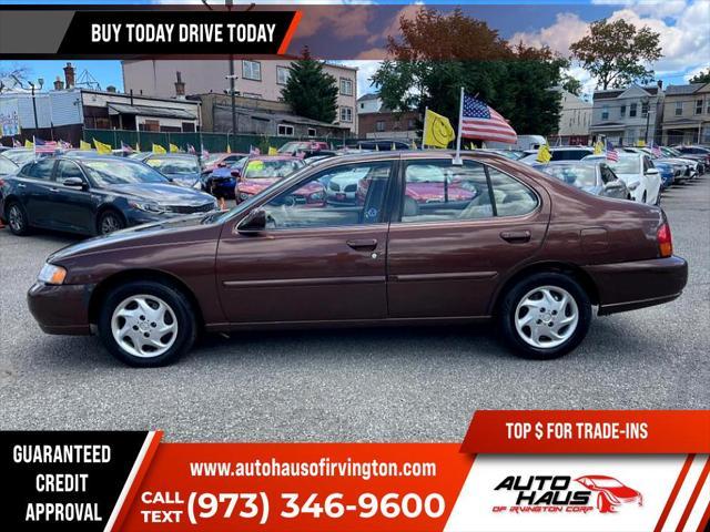 used 1998 Nissan Altima car, priced at $3,995