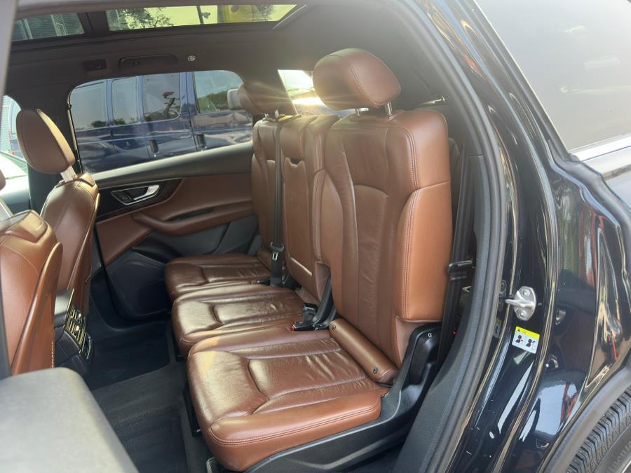 used 2017 Audi Q7 car, priced at $13,995
