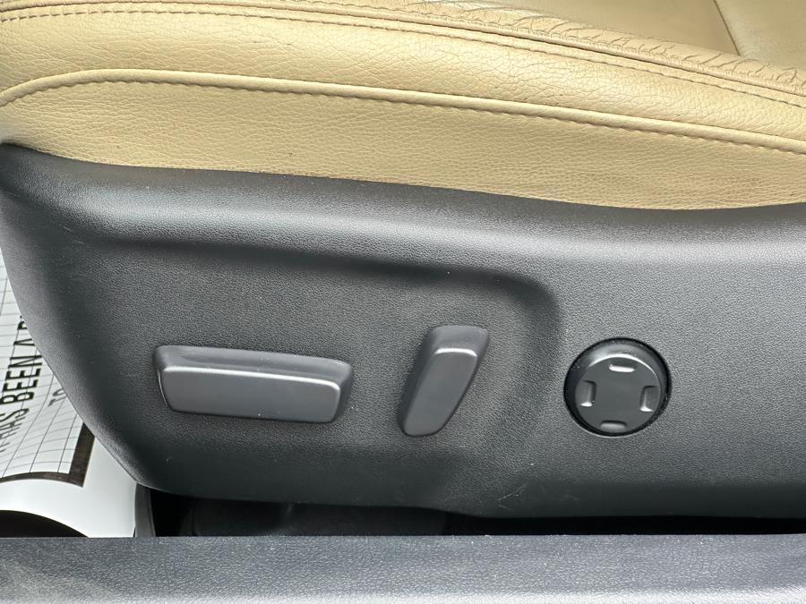 used 2017 Toyota Avalon car, priced at $12,995