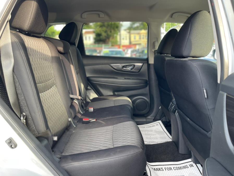 used 2019 Nissan Rogue car, priced at $15,495