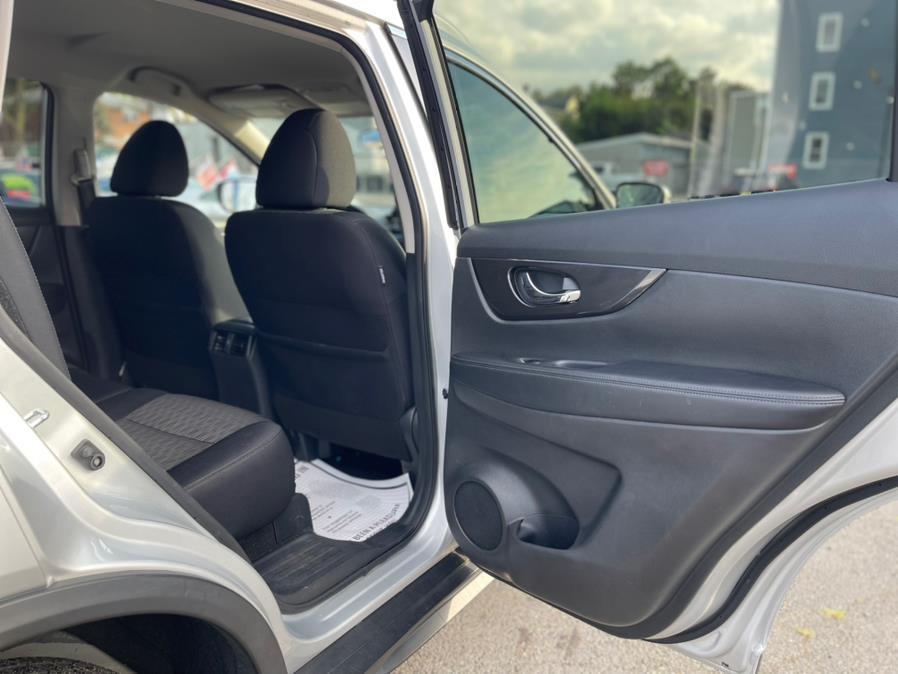 used 2019 Nissan Rogue car, priced at $15,495