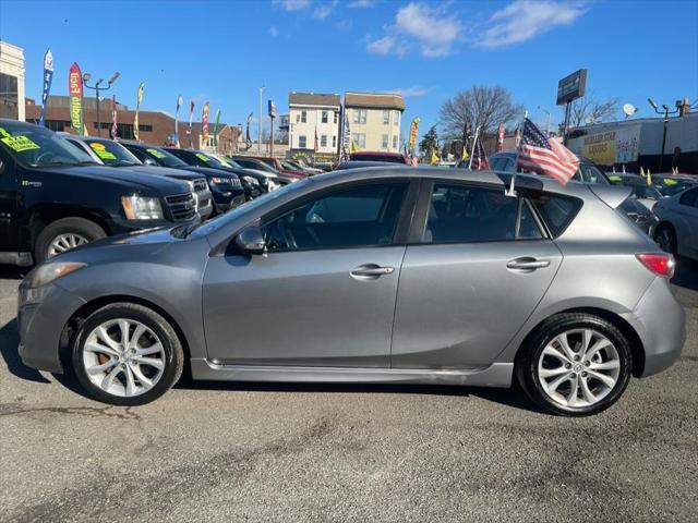 used 2010 Mazda Mazda3 car, priced at $5,595