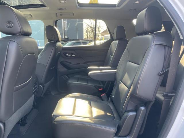 used 2020 Chevrolet Traverse car, priced at $18,995