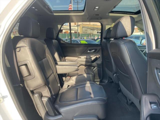 used 2020 Chevrolet Traverse car, priced at $18,995