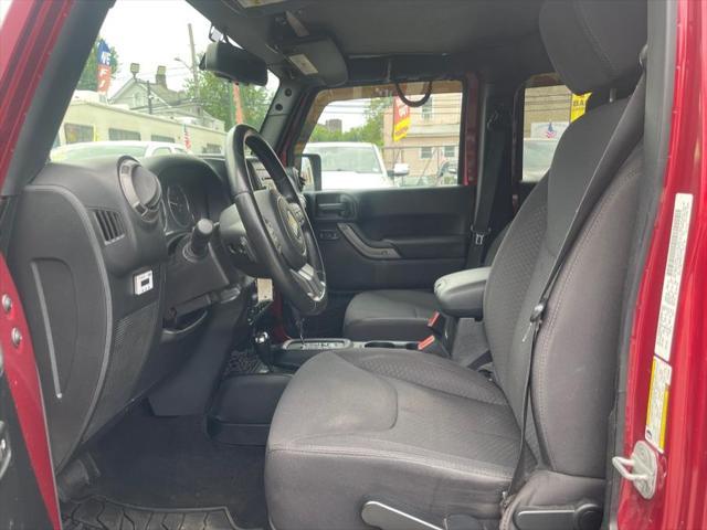 used 2013 Jeep Wrangler Unlimited car, priced at $17,995