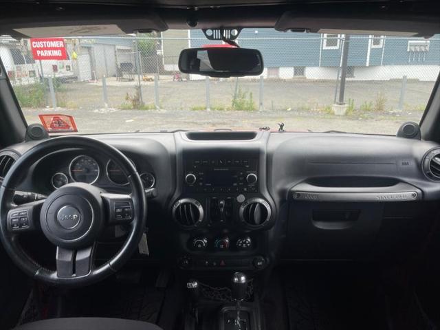 used 2013 Jeep Wrangler Unlimited car, priced at $17,995