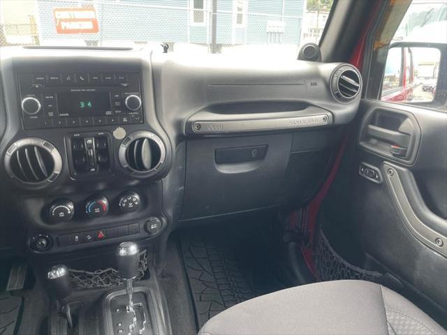 used 2013 Jeep Wrangler Unlimited car, priced at $17,995
