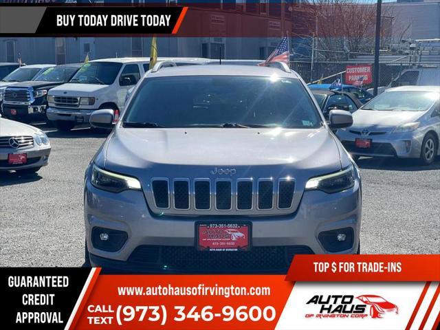 used 2019 Jeep Cherokee car, priced at $10,995