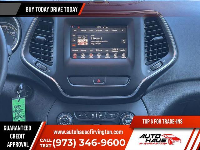 used 2019 Jeep Cherokee car, priced at $10,995