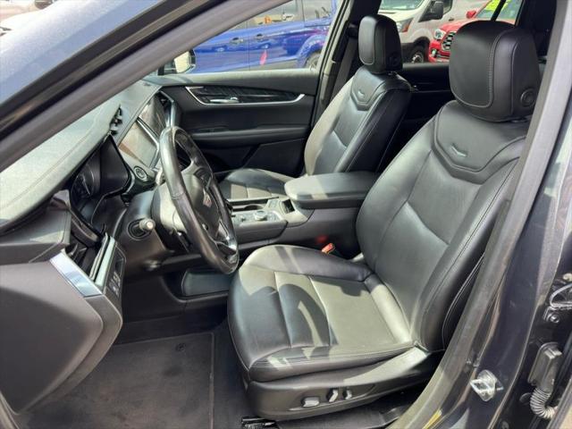 used 2022 Cadillac XT6 car, priced at $28,995