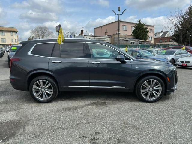used 2022 Cadillac XT6 car, priced at $28,995