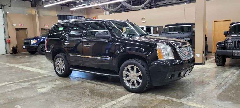 used 2009 GMC Yukon car, priced at $13,599