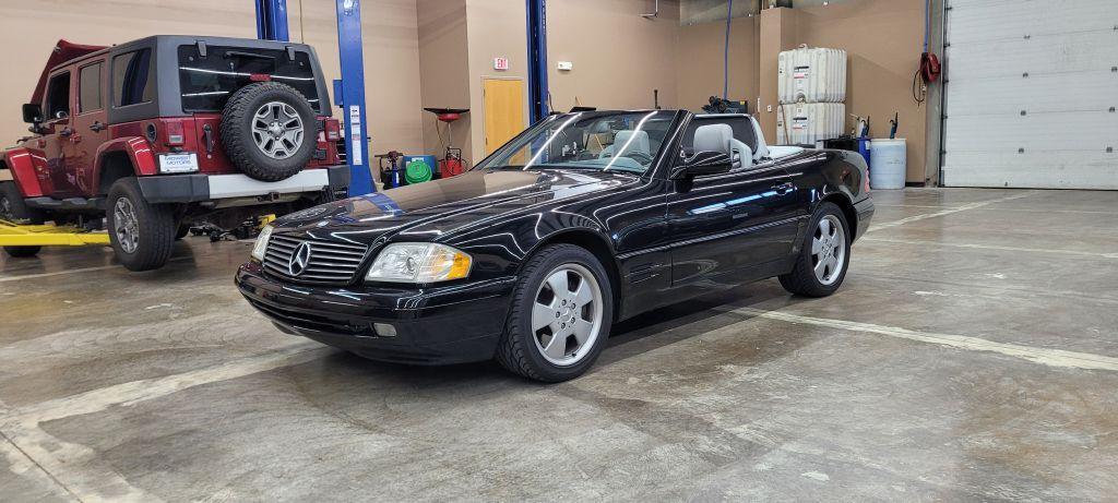 used 1999 Mercedes-Benz SL-Class car, priced at $14,499