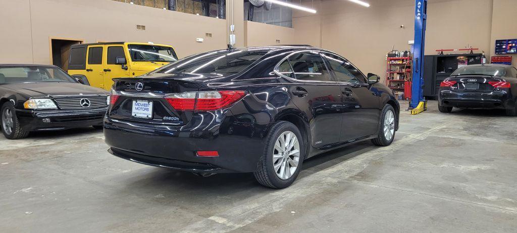 used 2014 Lexus ES 300h car, priced at $16,299