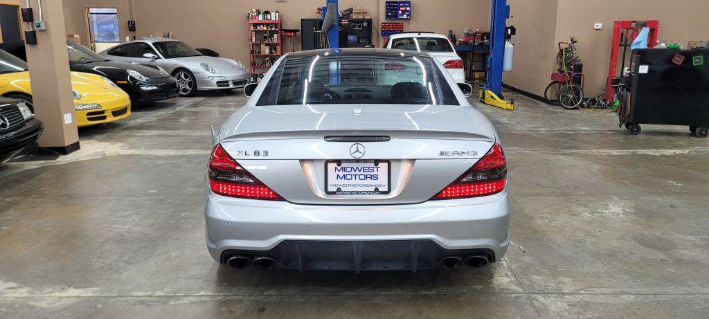 used 2009 Mercedes-Benz SL-Class car, priced at $39,699