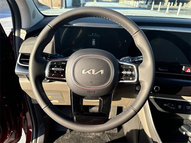 new 2025 Kia Carnival car, priced at $40,160