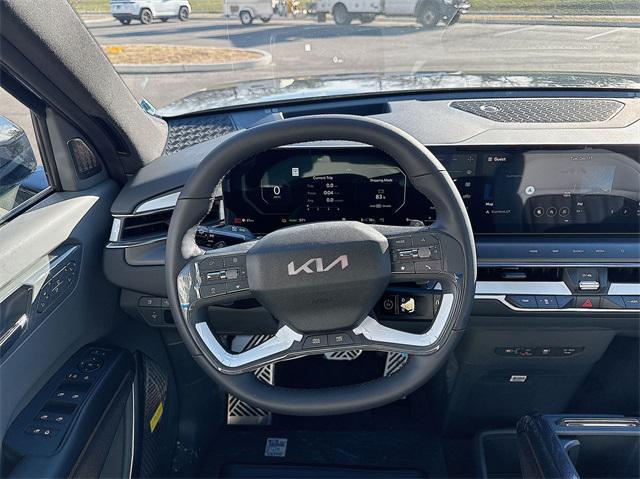 new 2025 Kia EV9 car, priced at $78,315