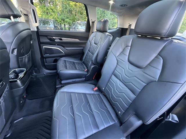 used 2022 Kia Telluride car, priced at $33,899