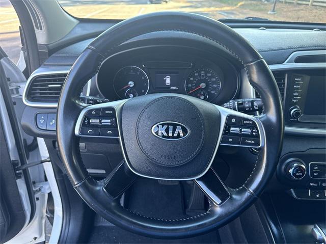 used 2020 Kia Sorento car, priced at $21,861