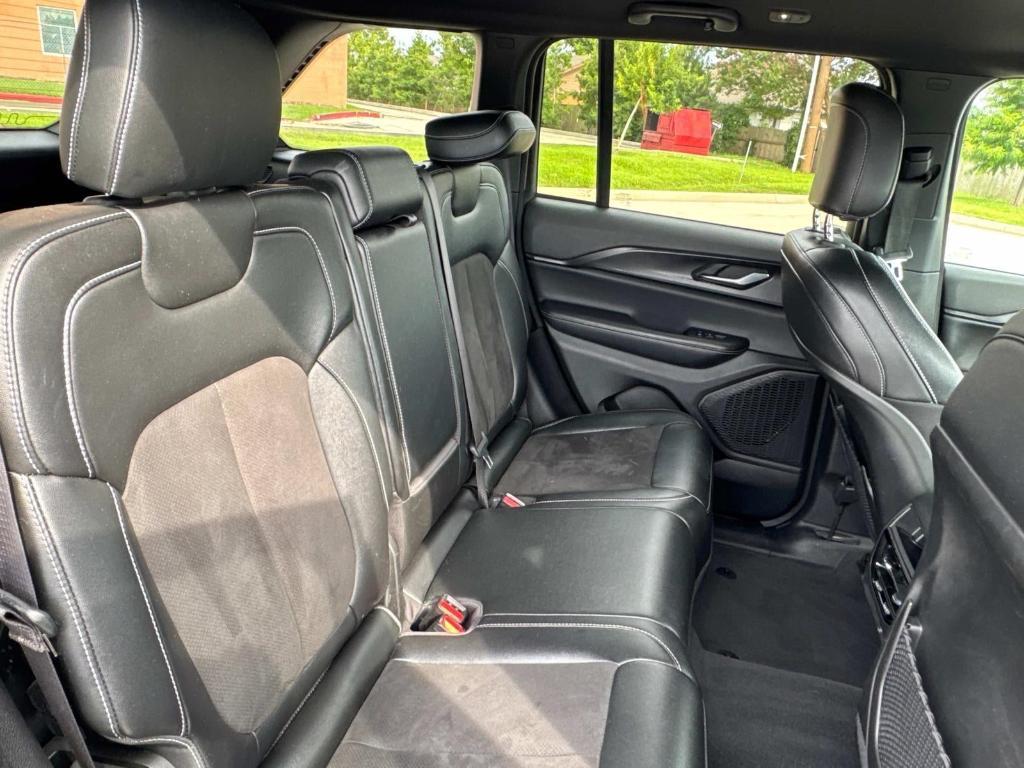 used 2023 Jeep Grand Cherokee car, priced at $32,892