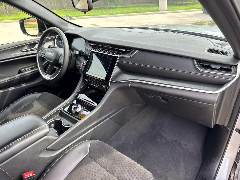 used 2023 Jeep Grand Cherokee car, priced at $32,892